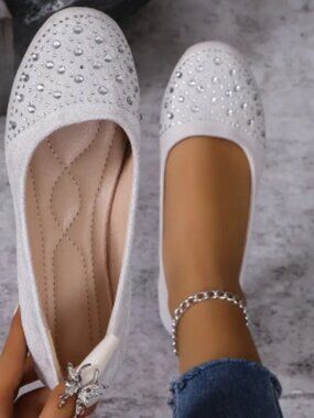 Ztfh Rhinestone Flats NIP